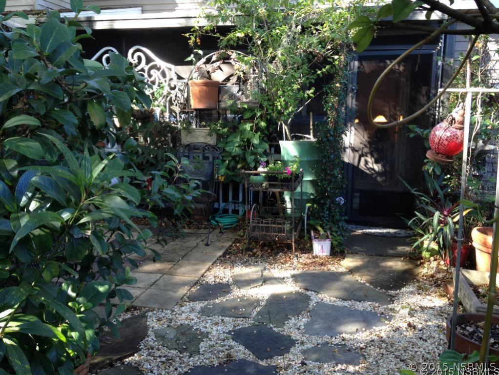 232 North Ridgewood Avenue, Unit C15 Edgewater, FL 32132 - Photo 12 of 13 Gallery Image 12