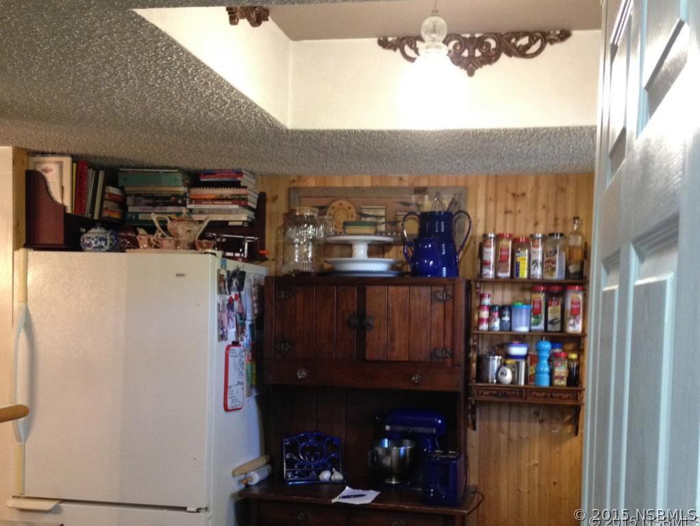 232 North Ridgewood Avenue, Unit C15 Edgewater, FL 32132 - Photo 4 of 13 Gallery Image 4