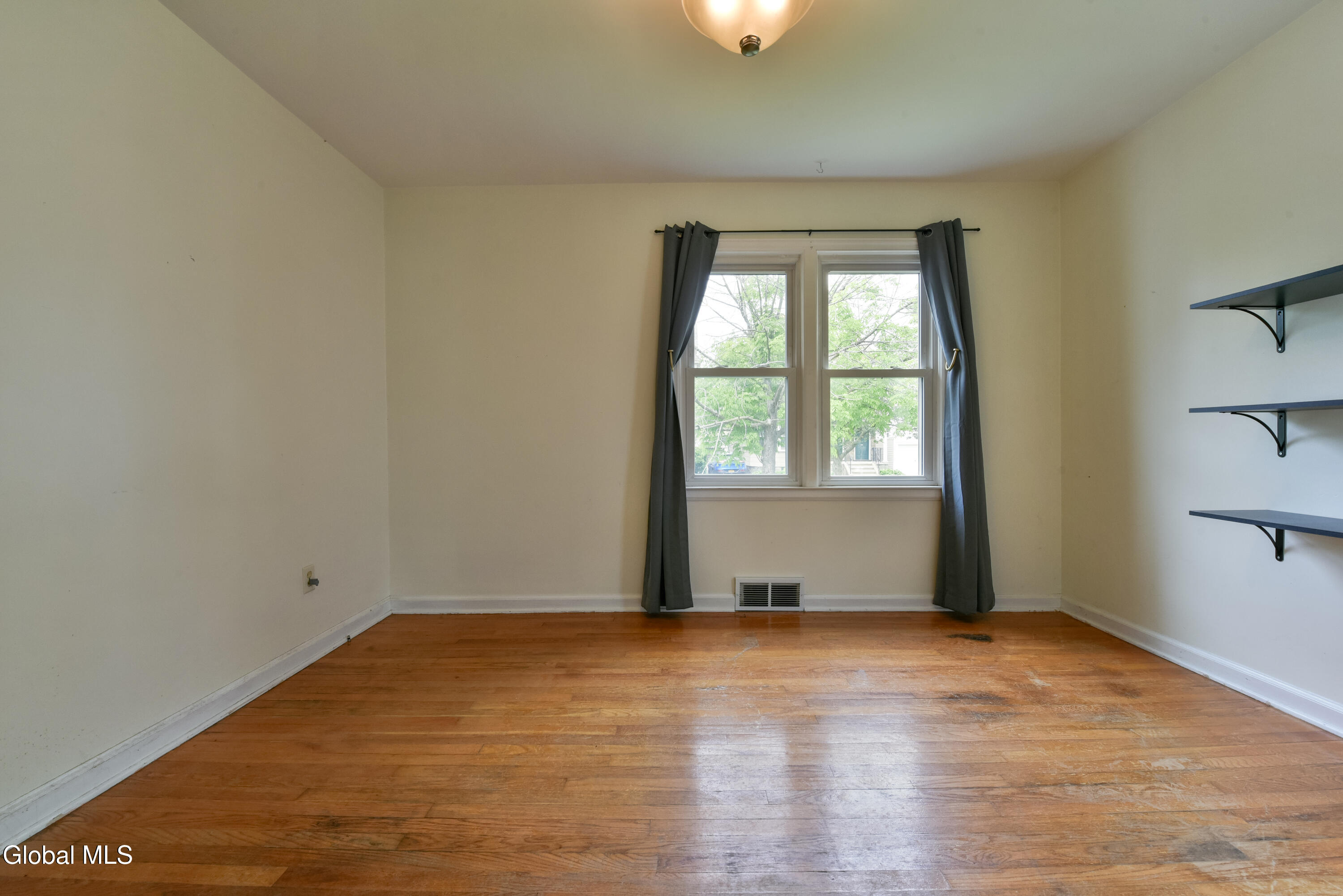 1702 Lenox Road Schenectady, NY 12308 - Photo 30 of 64 30
