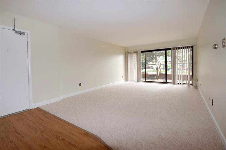 1215 South Maple Road, Unit 101 Ann Arbor, MI 48103 - Photo 3 of 17 Photo 3