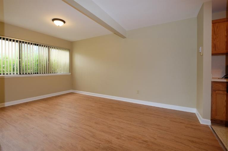 1215 South Maple Road, Unit 101 Ann Arbor, MI 48103 - Photo 5 of 17 Photo 5