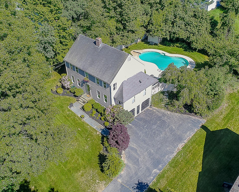 622 Belknap Road Framingham, MA 01701 - Photo 4 of 30