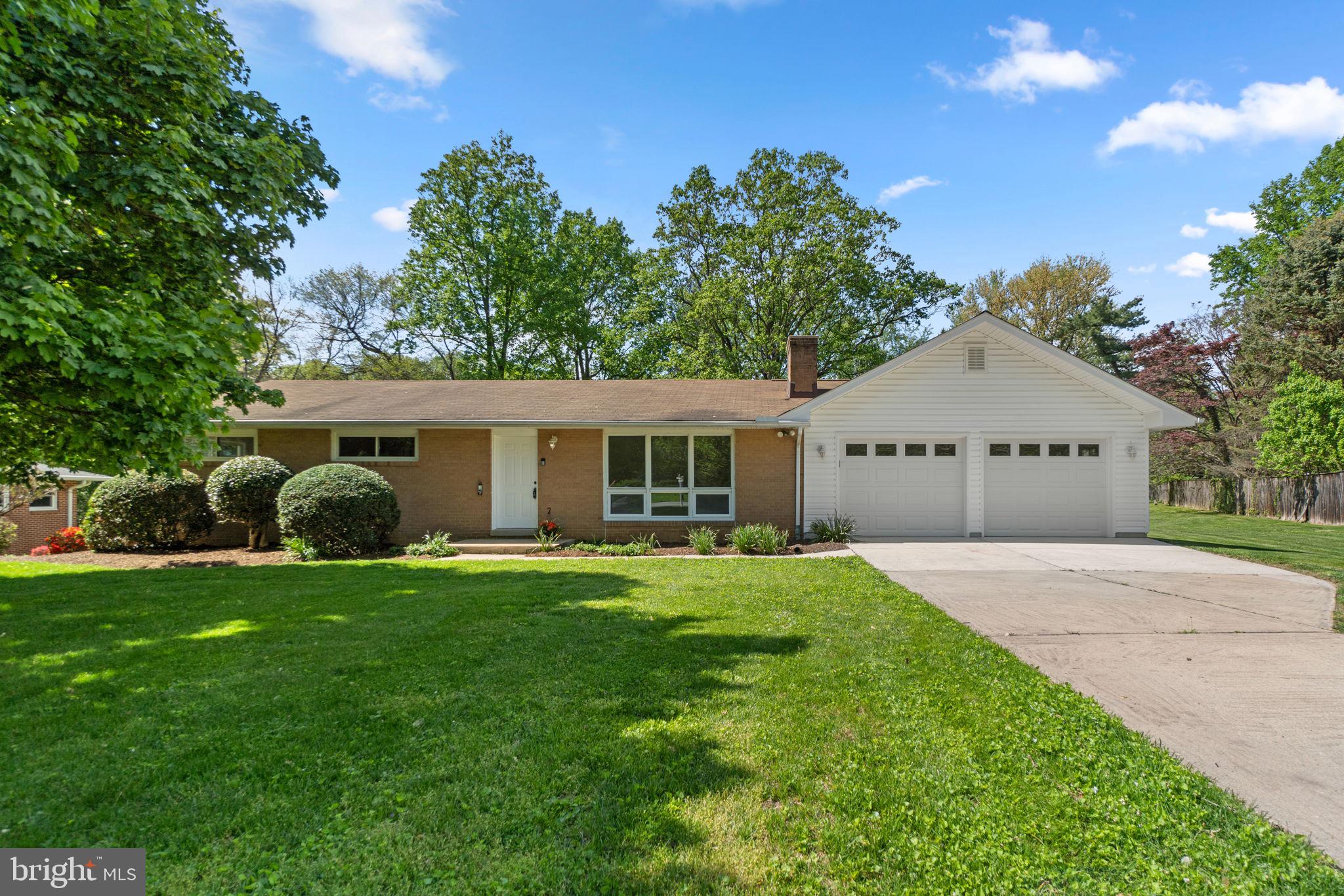 2 car garage & driveway parking
