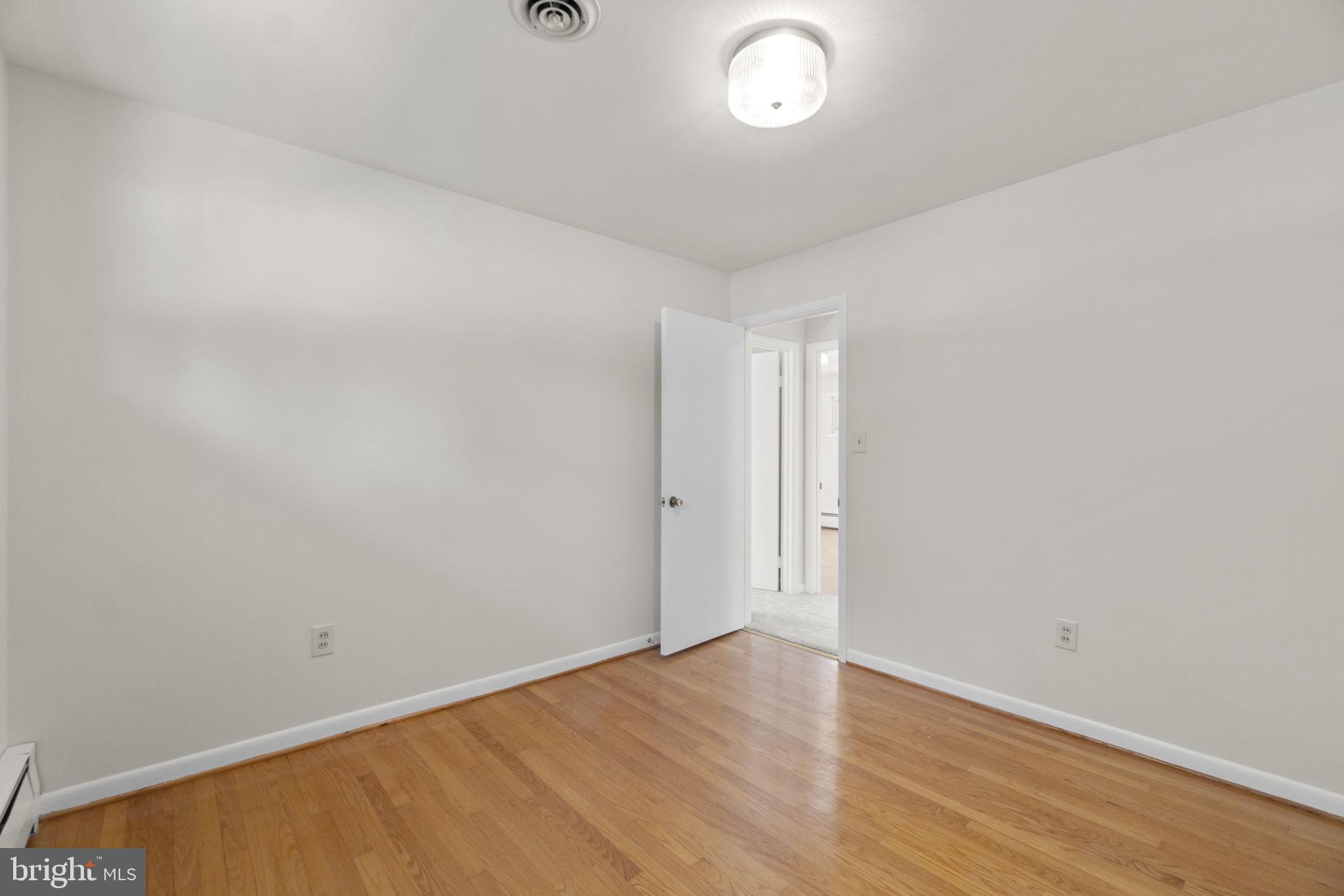 10770 West Crestview Lane Laurel, MD 20723 - Photo 33 of 49 Bedroom 3