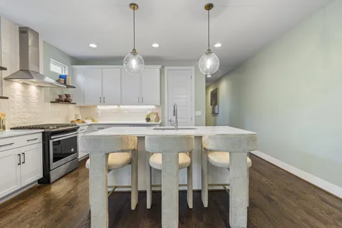 $565,000 | 2216 Sadler Avenue, Unit B, Nashville, TN 37210