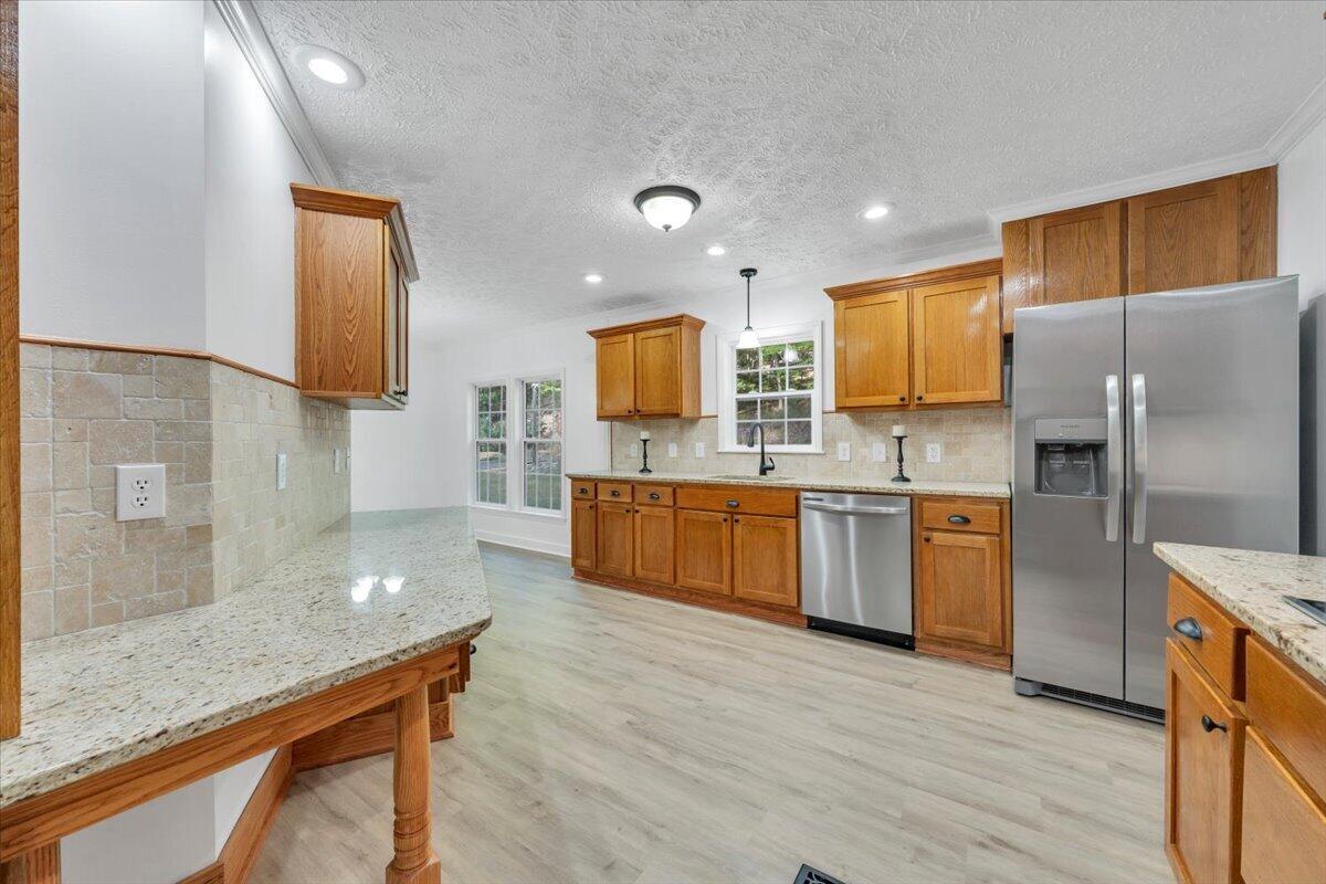 4771 Little Bear Road Salem, VA 24153 - Photo 12 of 36 12-MIB00945