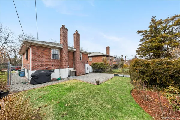 $1,299,000 | 26-15 Clearview Expressway | Bayside