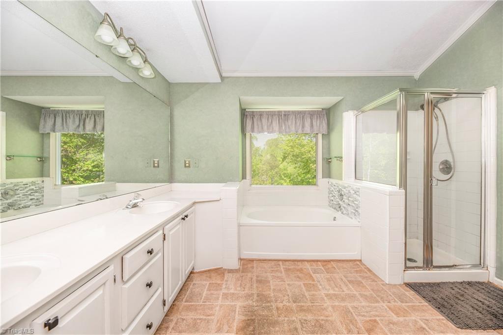 2707 Quaker Landing Road Greensboro, NC 27455 - Photo 20 of 30 Gallery Image 20