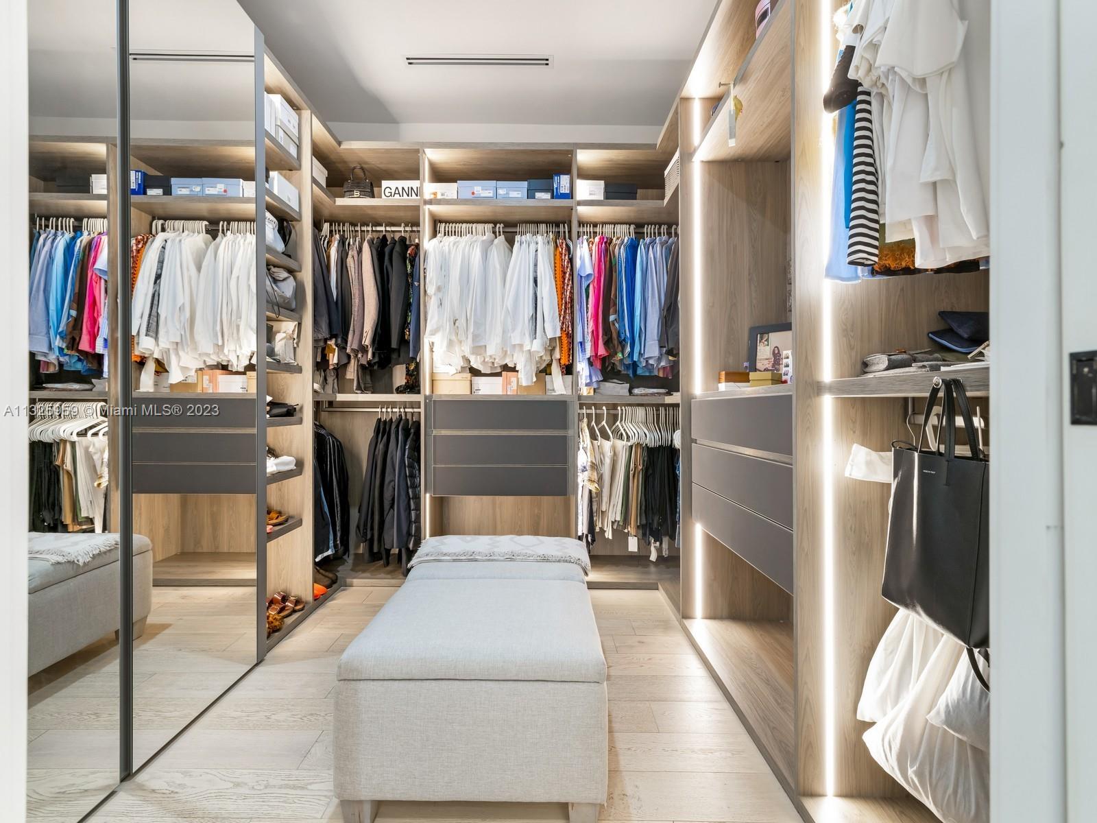 7260 School House Road Miami, FL 33143 - Photo 26 of 44 a kitchen with refrigerator and countertop