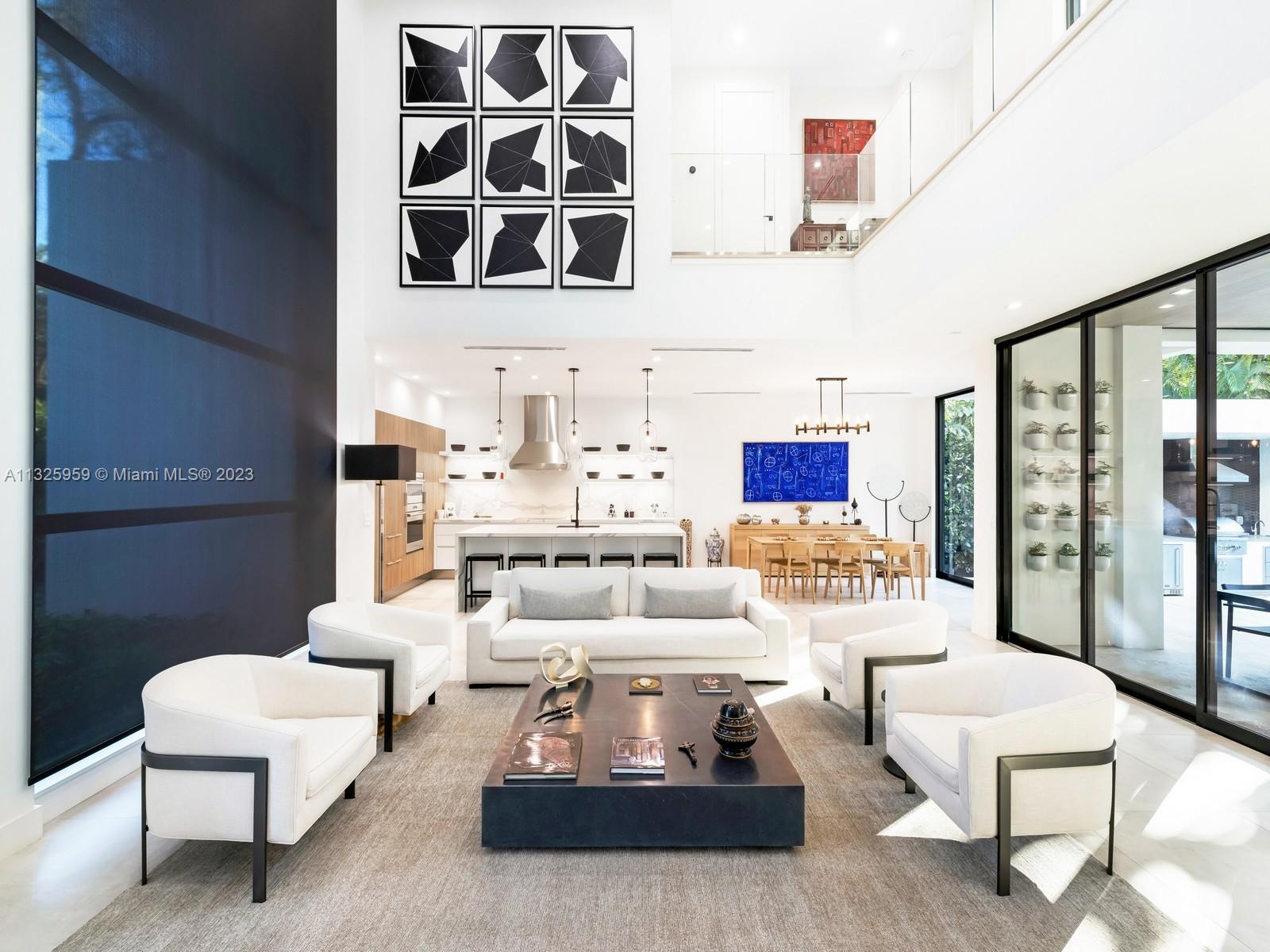 7260 School House Road Miami, FL 33143 - Photo 6 of 44 a living room with furniture