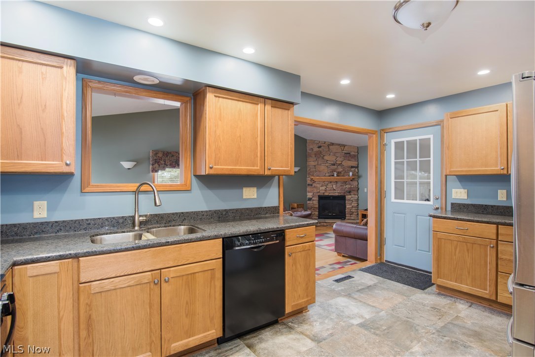 3632 South Raccoon Road Canfield, OH 44406 - Photo 11 of 22 Gallery Image 11