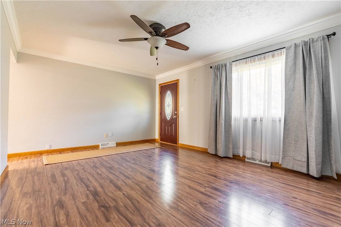 700 Pearlman Road Akron, OH 44319 - Photo 2 of 34 Gallery Image 2