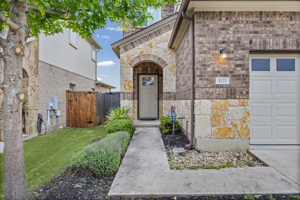 $390,000 | 1121 La Conterra Boulevard, Georgetown, TX 78626
