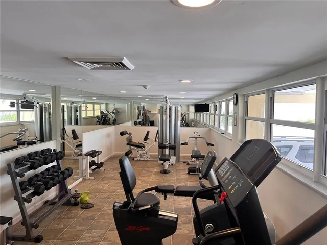 $4,400 | 1200 Hibiscus Avenue, Unit 702, Pompano Beach, FL 33062