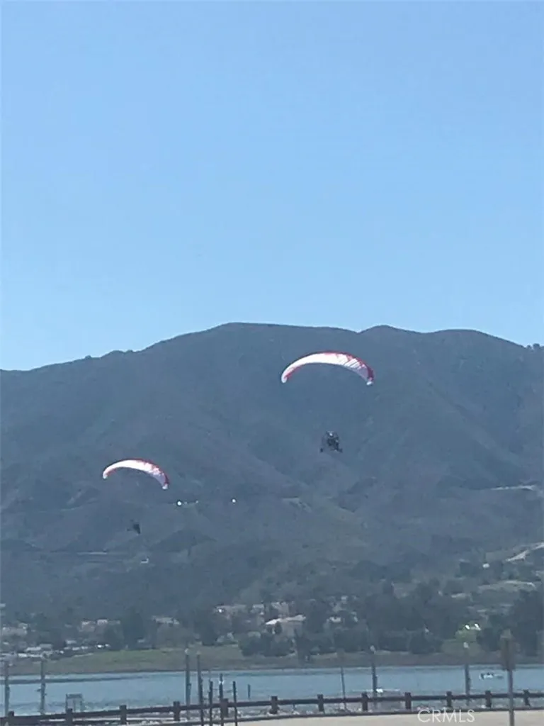 32000 Riverside Lake, Unit I1 Lake Elsinore, CA 92530 - Photo 16 of 23