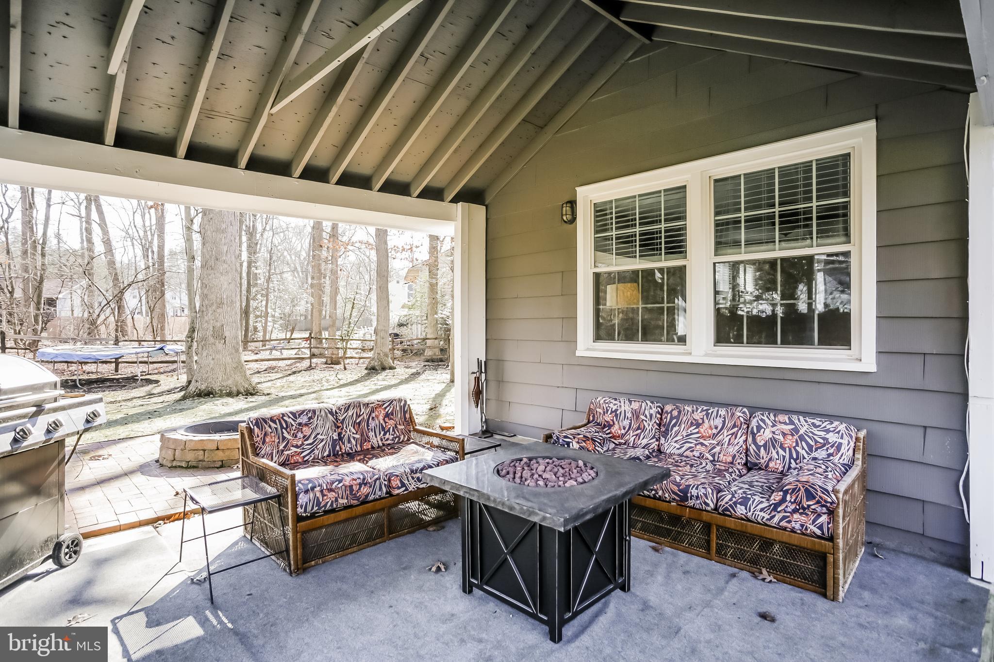 26 Whitby Road Cherry Hill, NJ 08003 - Photo 25 of 31 Rear covered patio with built in firepit