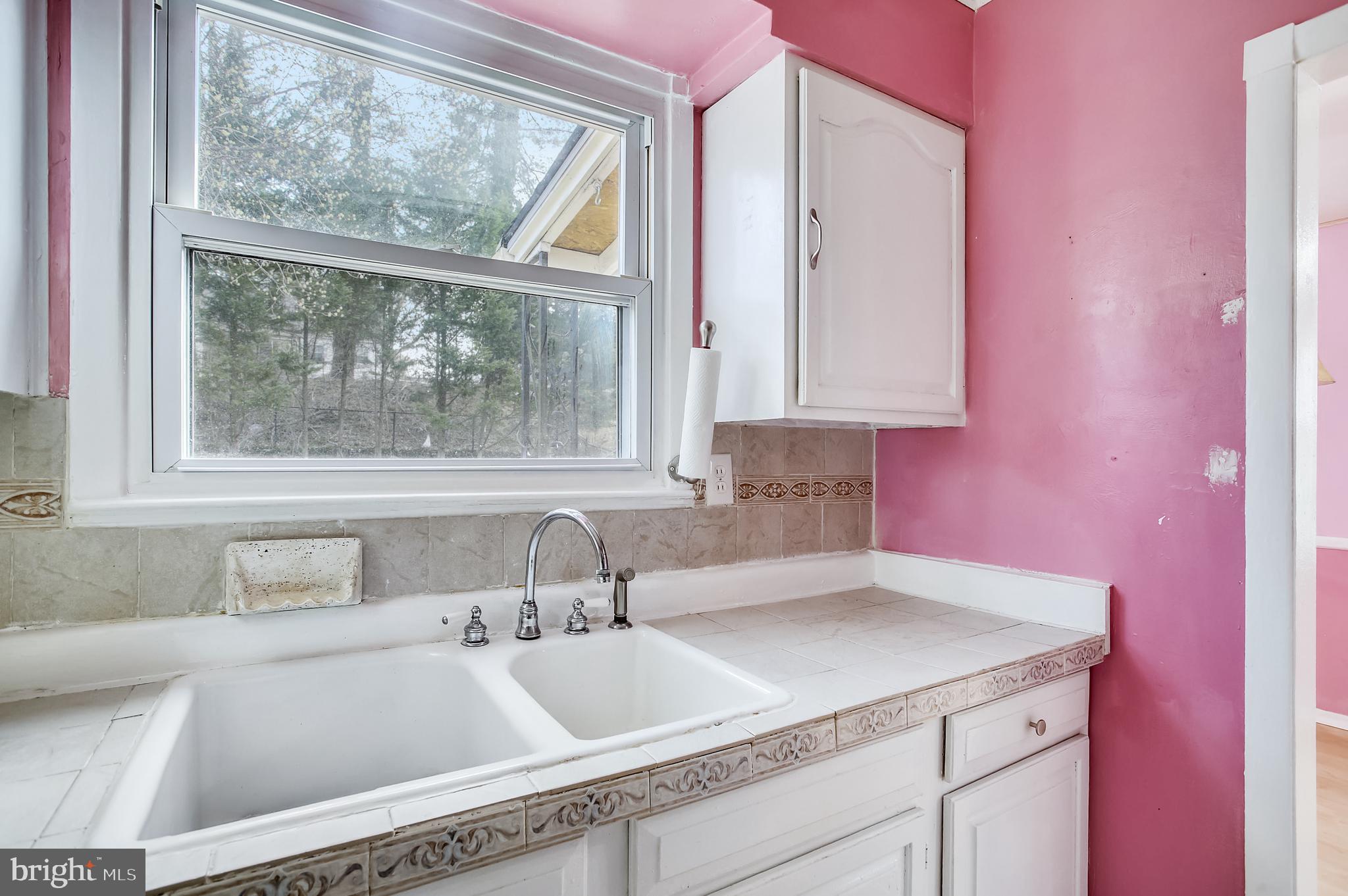 729 Silver Creek Road Baltimore, MD 21208 - Photo 16 of 36 Gallery Image 16