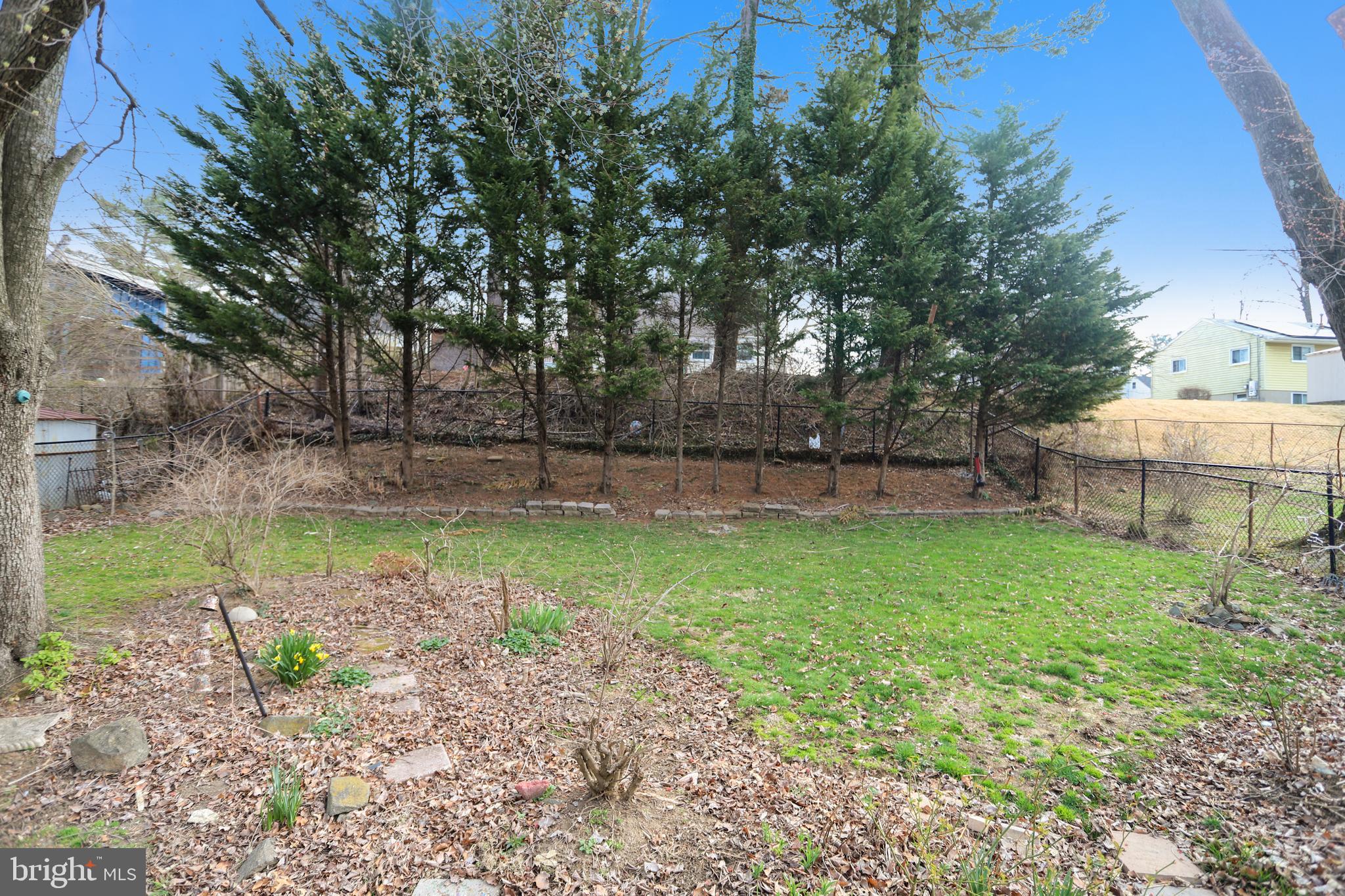 729 Silver Creek Road Baltimore, MD 21208 - Photo 6 of 36 Gallery Image 6