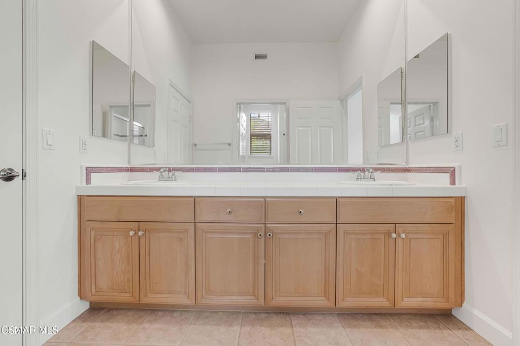 Undisclosed Address Camarillo, CA 93012 - Photo 24 of 58