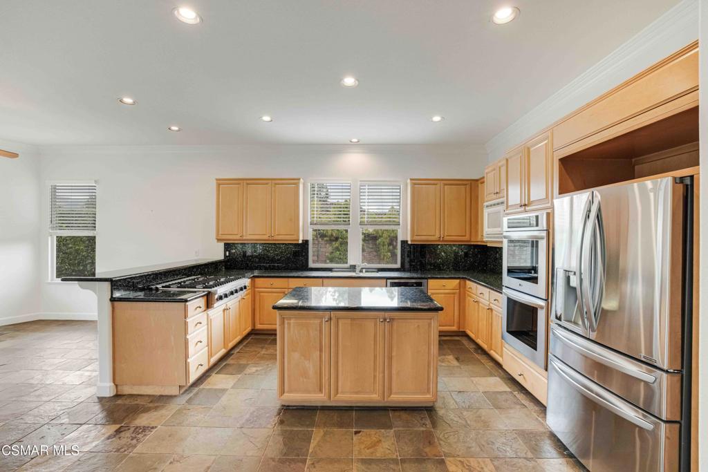 Undisclosed Address Camarillo, CA 93012 - Photo 8 of 58