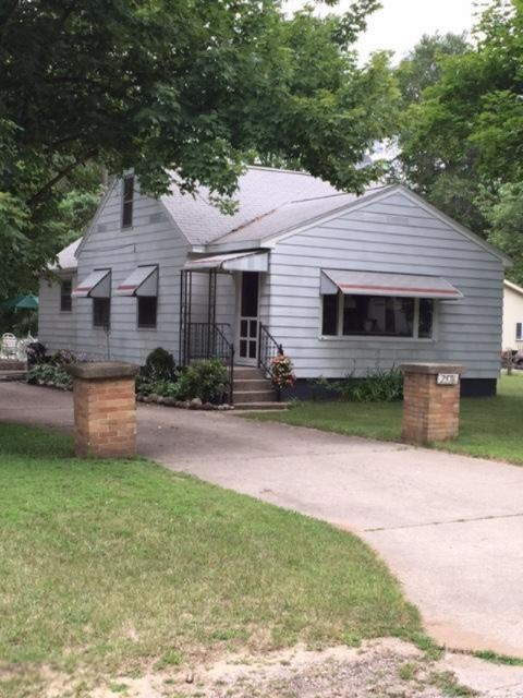 2576 White Road Muskegon, MI 49444 - Photo 1 of 18 IMG_1540