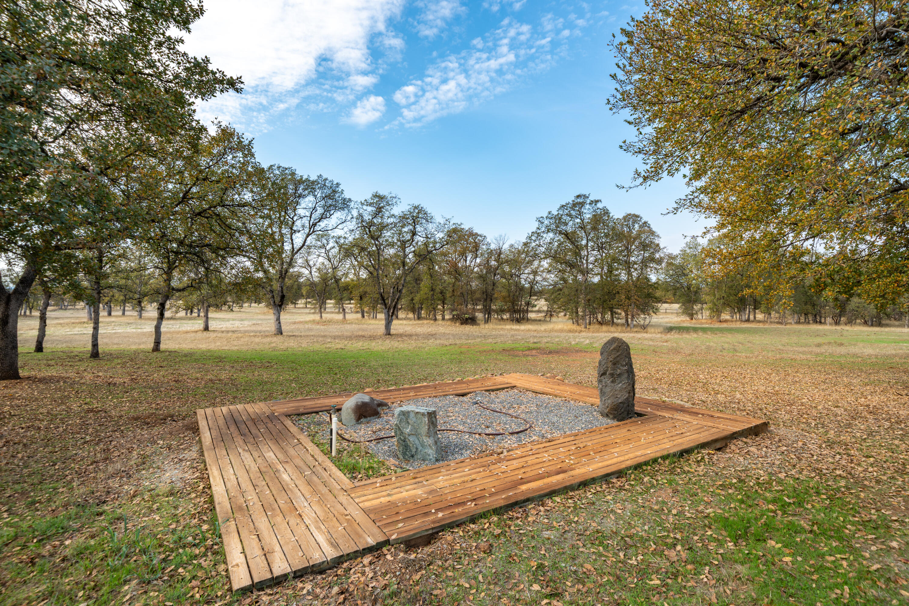 8180 Whispering Oaks Road Redding, CA 96002 - Photo 86 of 100 MANICURED OAK TREES