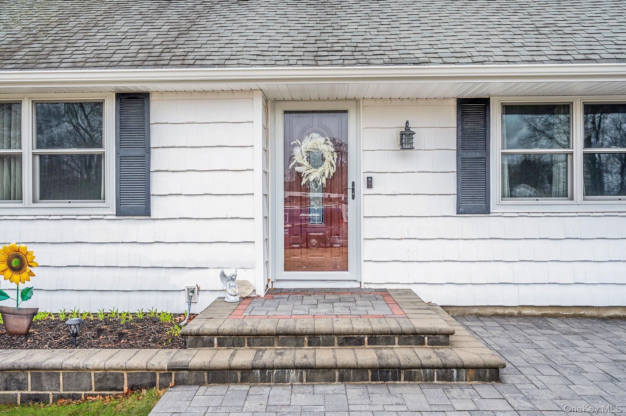 51 Ridge Haven Drive Ridge, NY 11961 - Photo 3 of 30