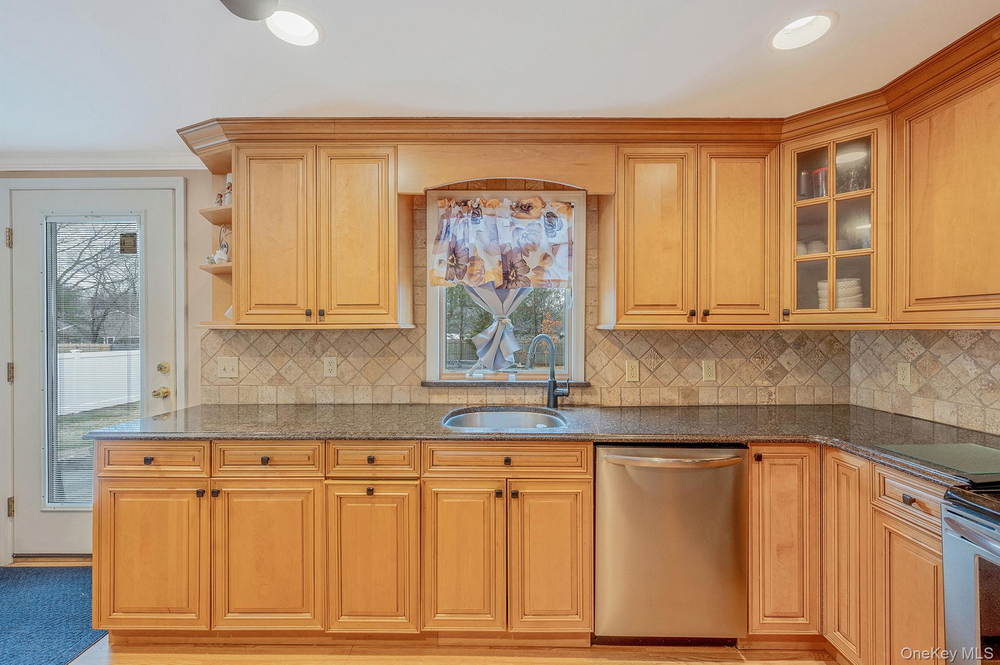 51 Ridge Haven Drive Ridge, NY 11961 - Photo 10 of 30