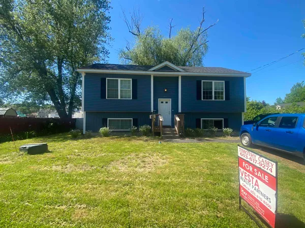 $444,900 | 32 Mechanic Street, Farmington, NH 03835