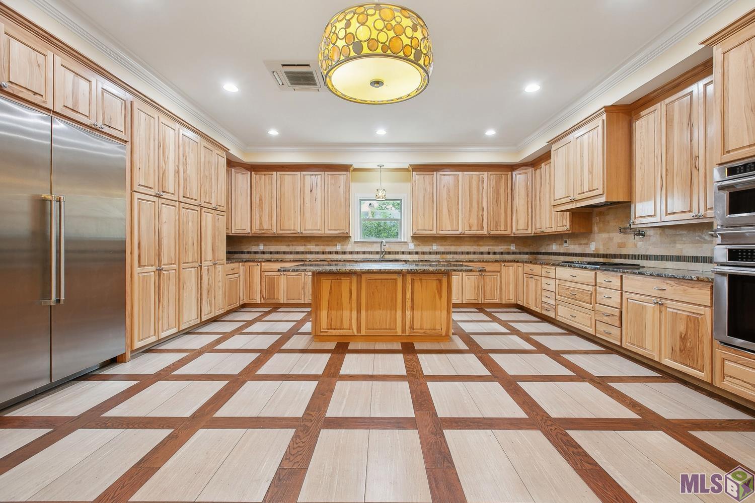 16025 Parkside Court St. George, LA 70817 - Photo 7 of 21