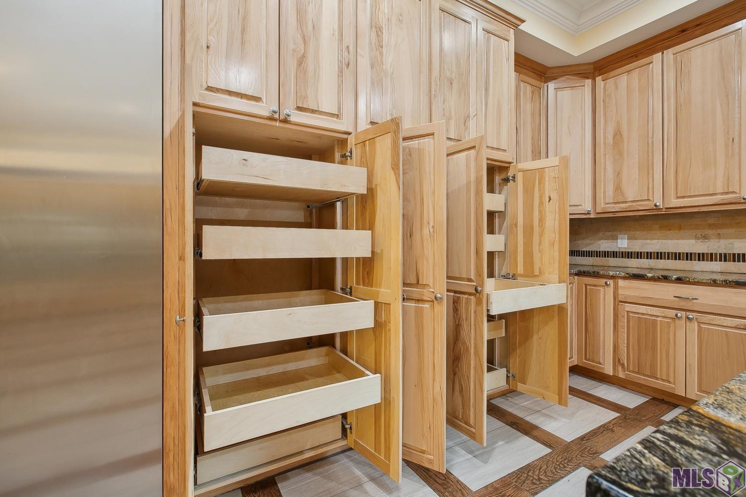 16025 Parkside Court St. George, LA 70817 - Photo 9 of 21