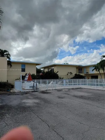 $1,525 | 731 Hummingbird Way, Unit 10, North Palm Beach, FL 33408