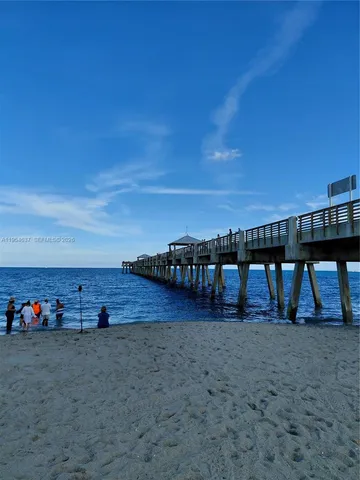 $1,525 | 731 Hummingbird Way, Unit 10, North Palm Beach, FL 33408