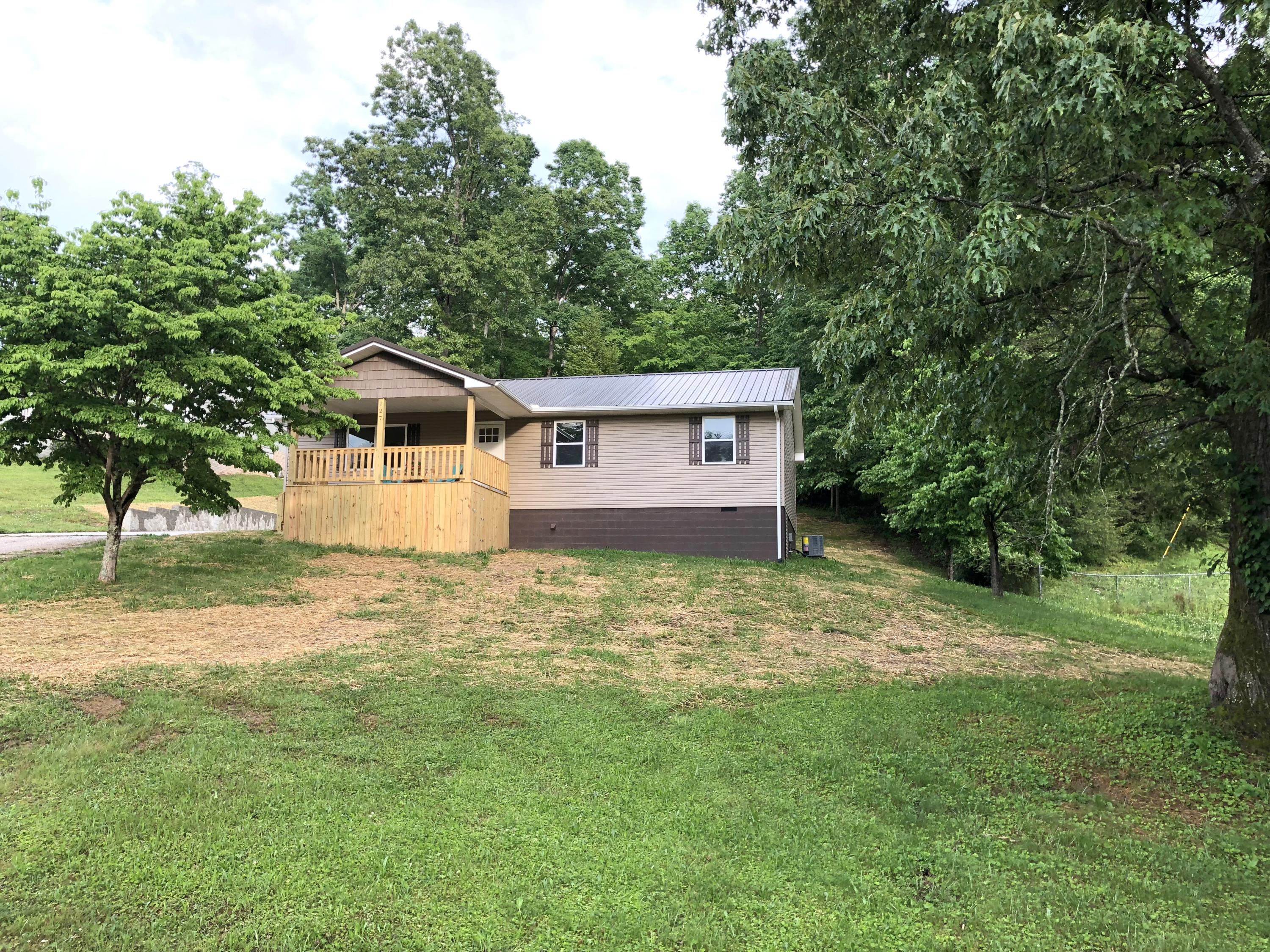 127 McDeerman Rd