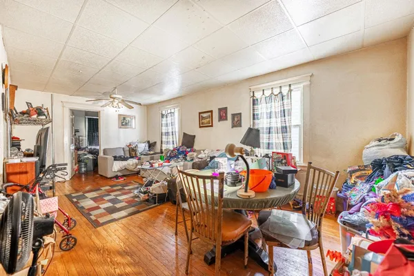 $136,000 | 1607 7th Avenue, Rockford, IL 61104