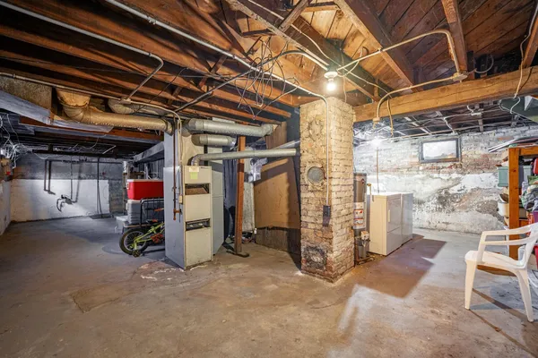 $136,000 | 1607 7th Avenue, Rockford, IL 61104