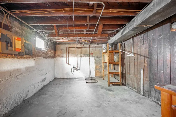 $136,000 | 1607 7th Avenue, Rockford, IL 61104