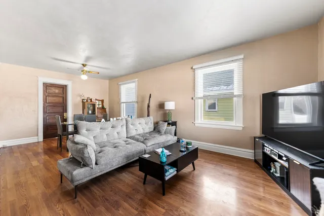 $155,000 | 1607 7th Avenue, Rockford, IL 61104