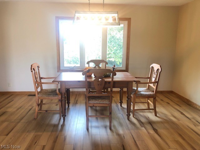 3254 Circleview Dover, OH 44622 - Photo 3 of 31
