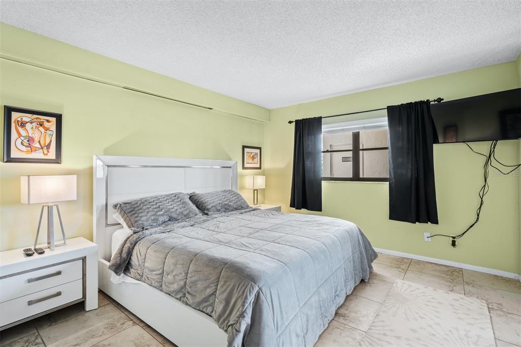 8770 Midnight Pass Road, Unit 302B Sarasota, FL 34242 - Photo 22 of 75