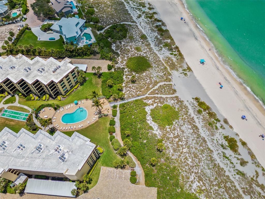 8770 Midnight Pass Road, Unit 302B Sarasota, FL 34242 - Photo 27 of 75