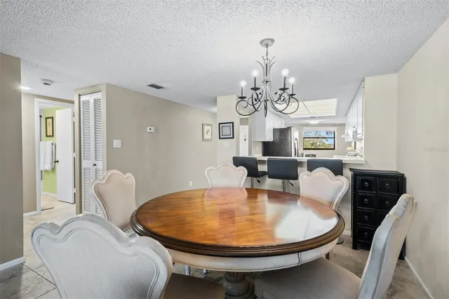 a view of a livingroom with furniture