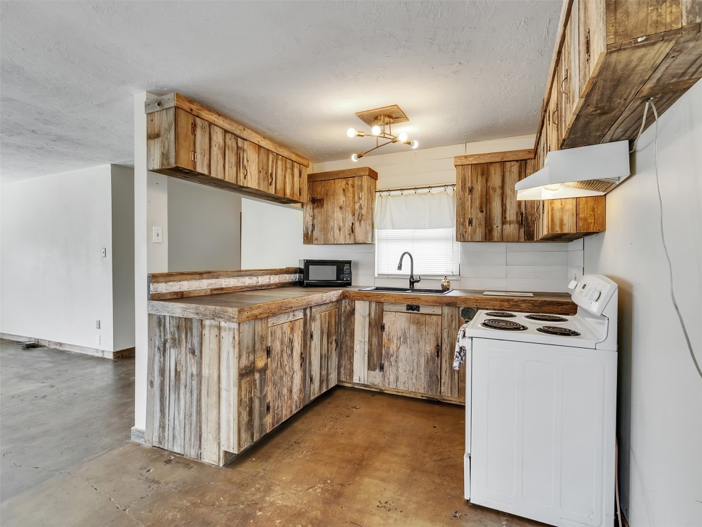 3315 St Anne Street Liverpool, TX 77577 - Photo 29 of 44