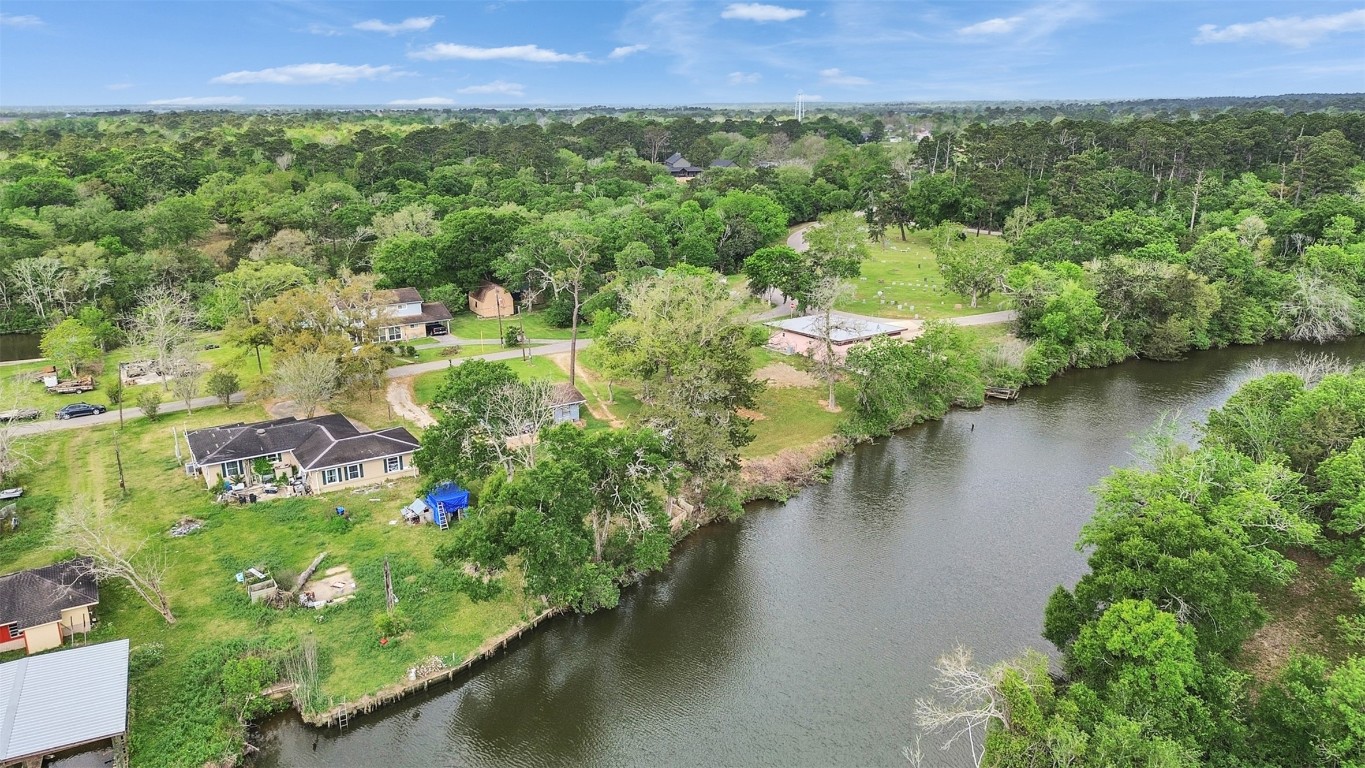 3315 St Anne Street Liverpool, TX 77577 - Photo 42 of 44