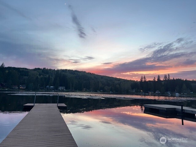1414 Lake Roesiger Drive Snohomish, WA 98290 - Photo 10 of 40