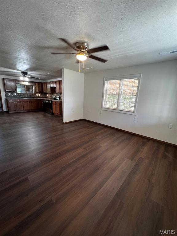 255 West Reed Avenue Puxico, MO 63960 - Photo 7 of 23