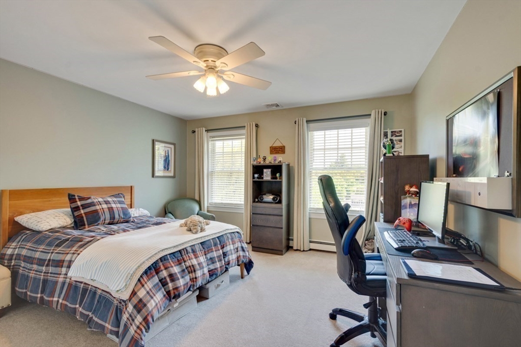 3 Paris Way Woburn, MA 01801 - Photo 23 of 38
