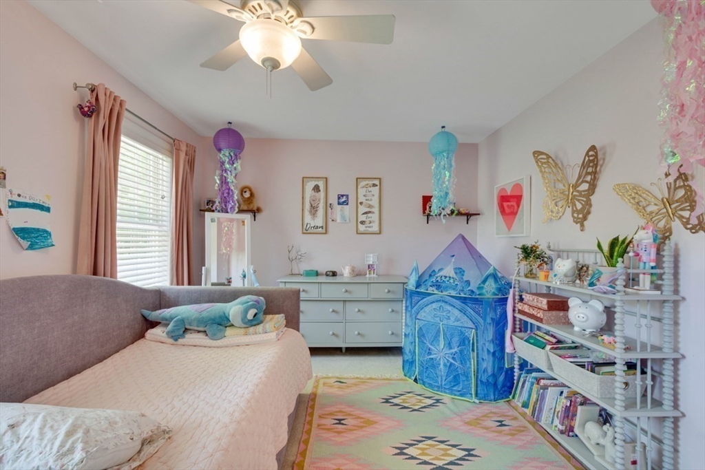 3 Paris Way Woburn, MA 01801 - Photo 25 of 38