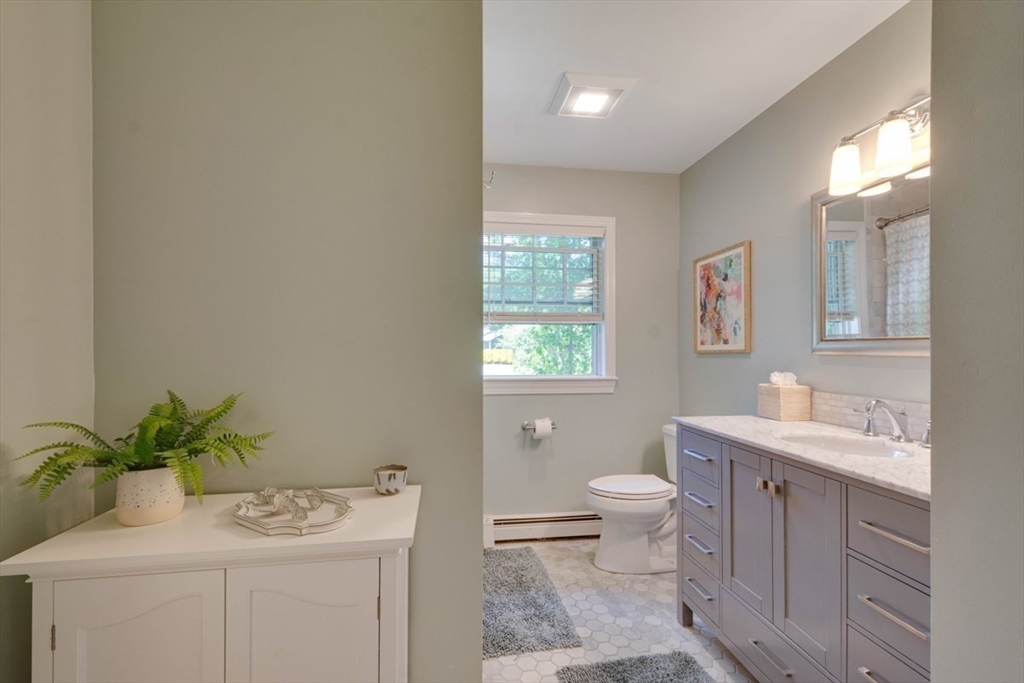 3 Paris Way Woburn, MA 01801 - Photo 27 of 38