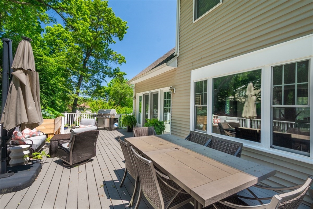 3 Paris Way Woburn, MA 01801 - Photo 35 of 38